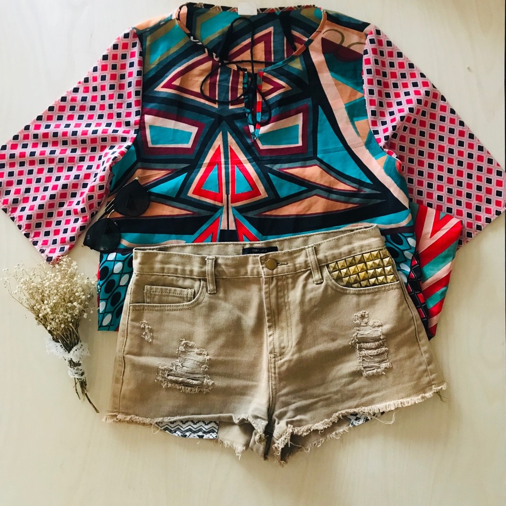 Rockstar shorts but forever 21 
size 28 🔵🔵